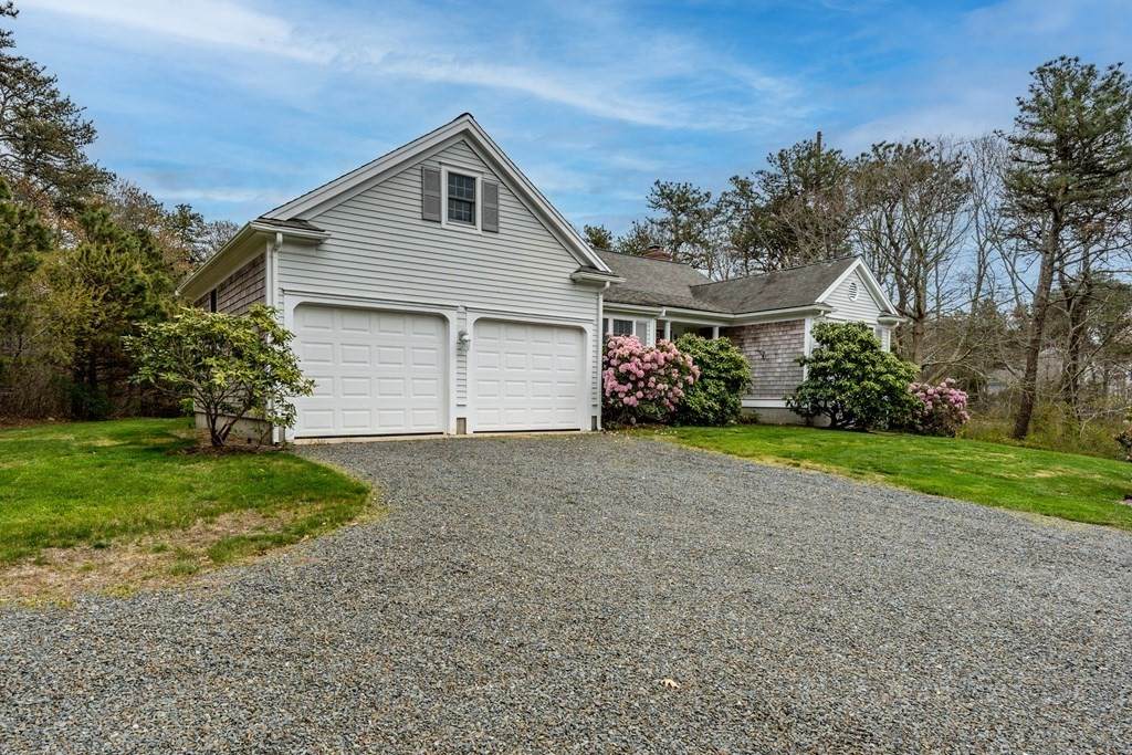 111 Far Fields Road - Photo 1