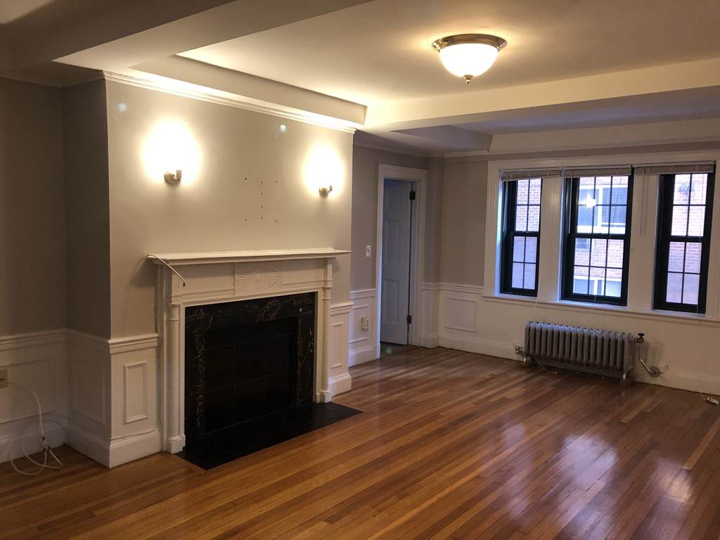 124 Bowdoin - Photo 1