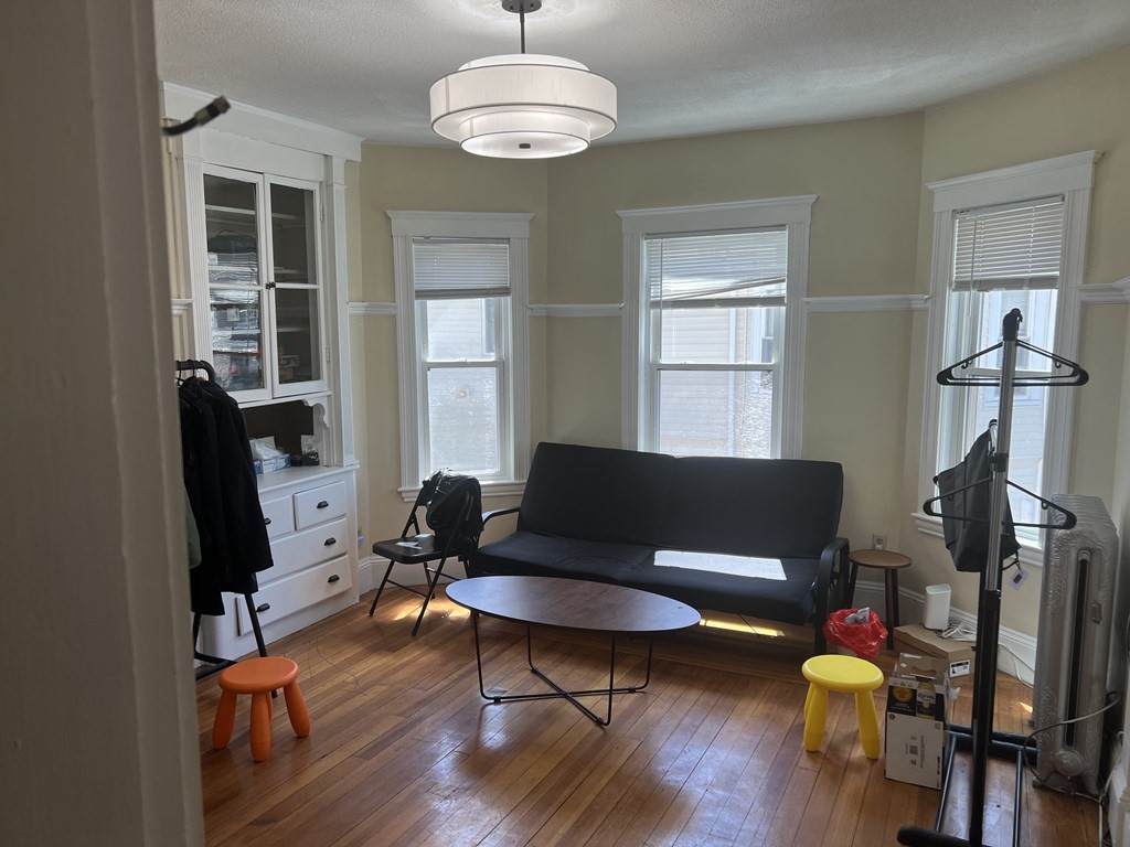270 Harvard - Photo 1