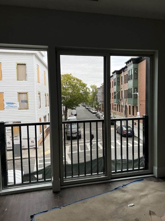 205 Maverick Street - Photo 1