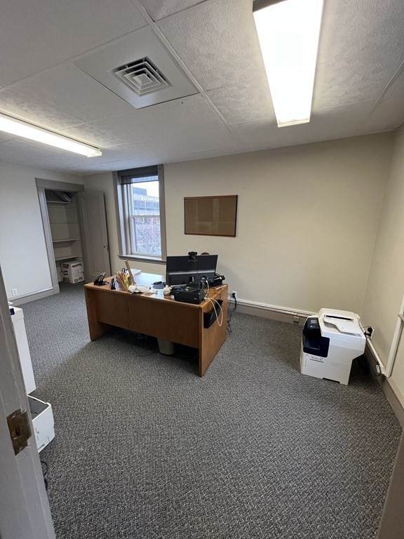 1147 Hancock St - Photo 1