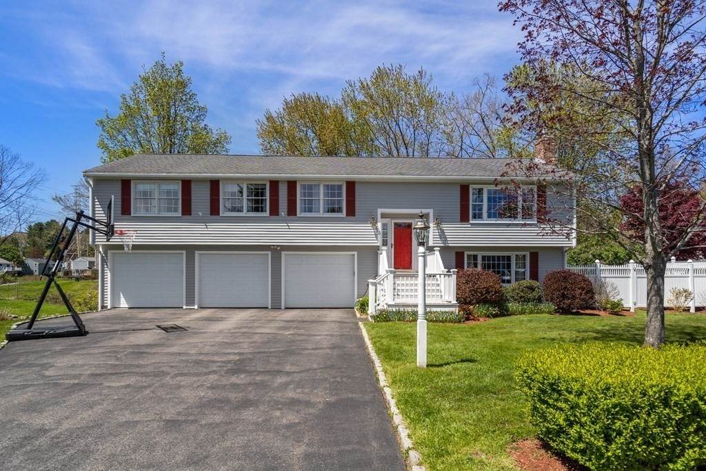 3 Burning Tree Road - Photo 1