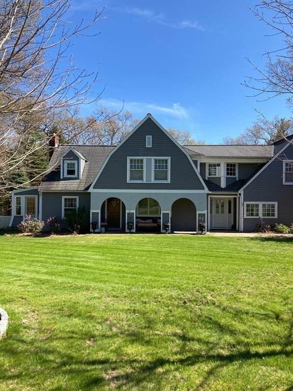 172 Sterling Rd - Photo 1