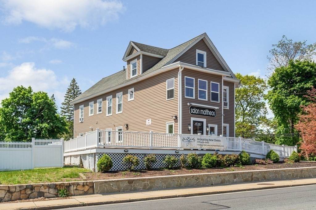 541 Rogers Street - Photo 1