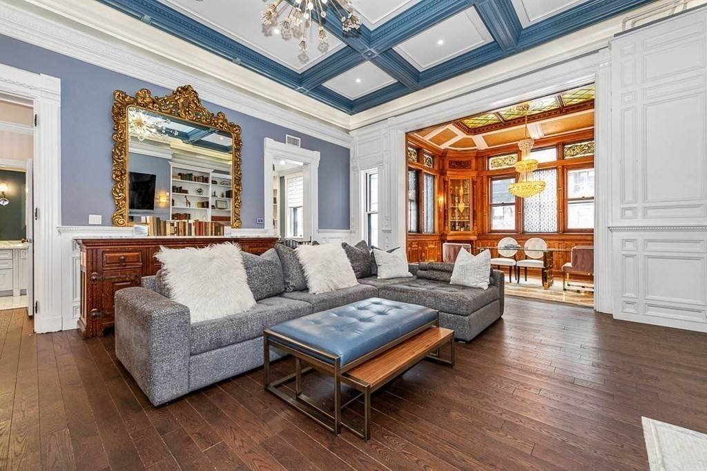 86 Marlborough St - Photo 1