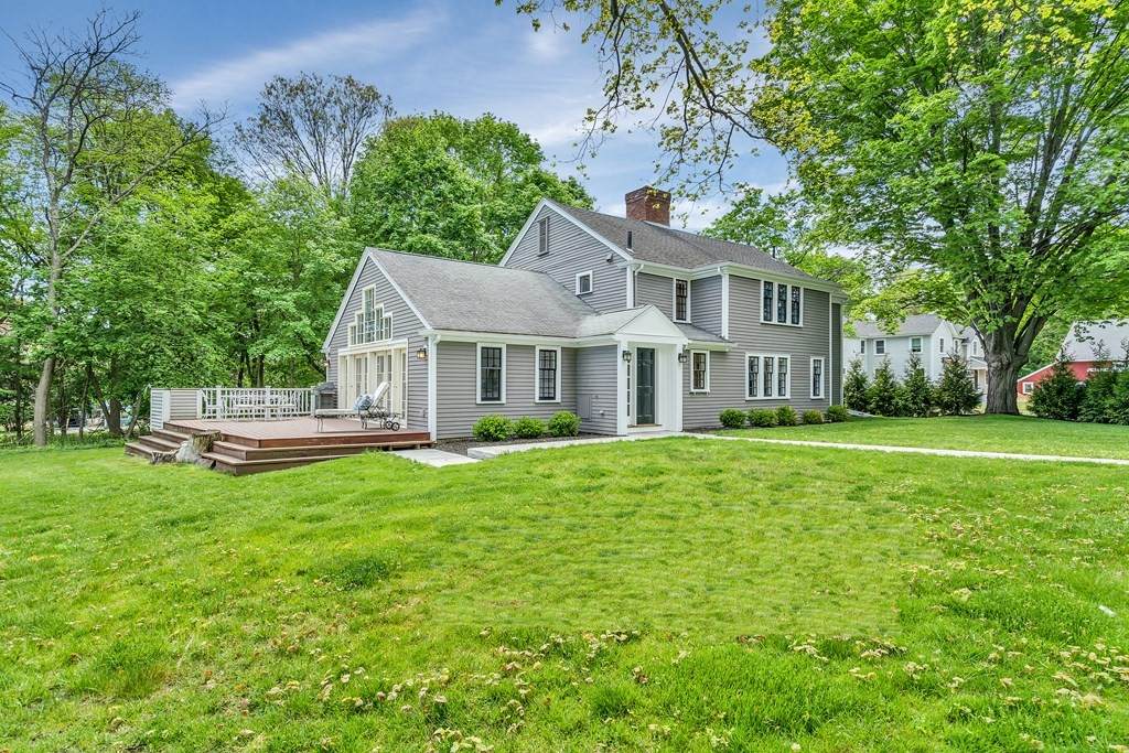 550 Old Bedford Road - Photo 1