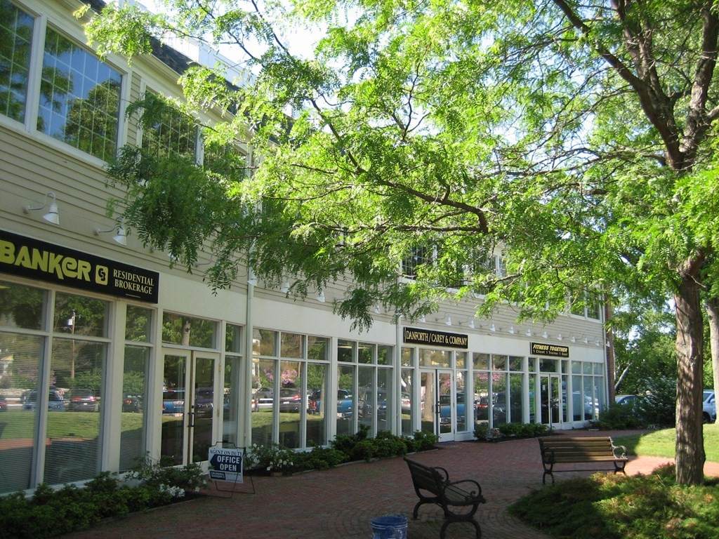 10 South Main Street - Photo 1