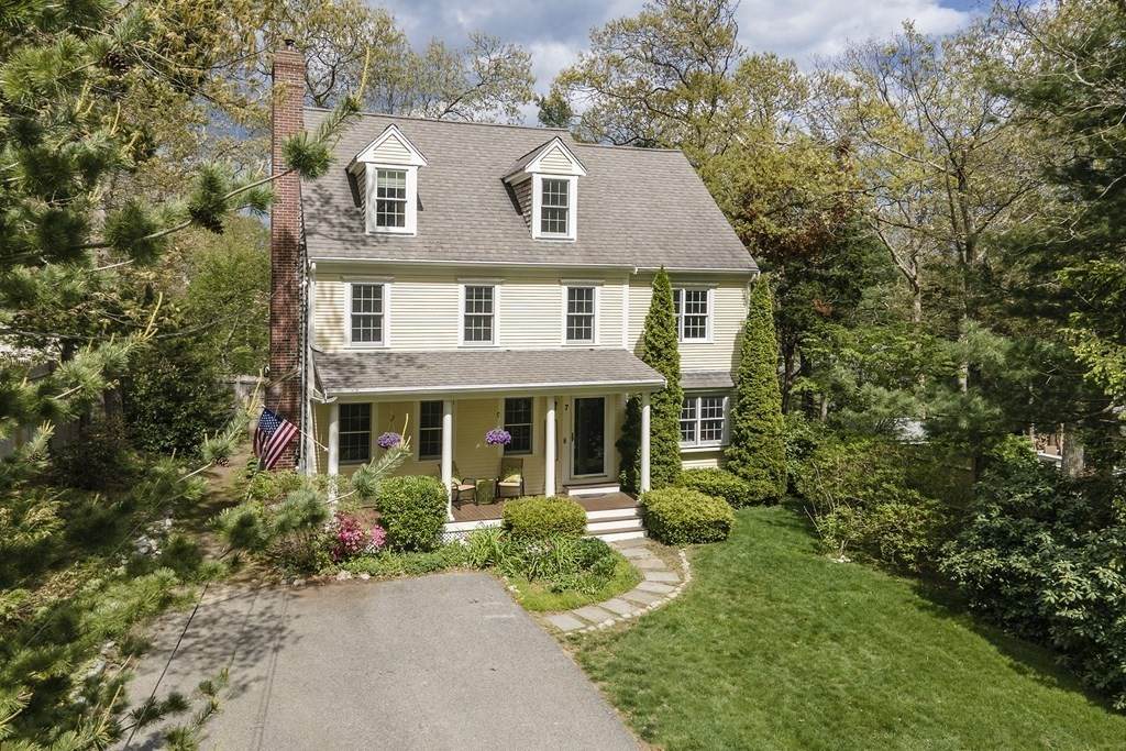 7 Donald Rd - Photo 1