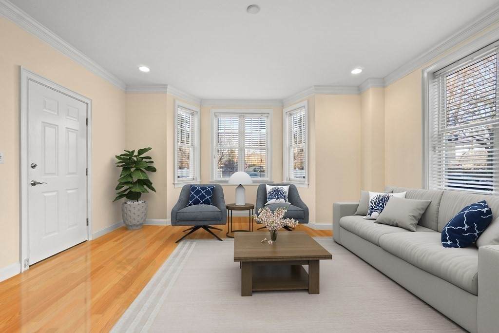8-10 Howell Street - Photo 1