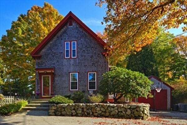 141 Perry Ave - Photo 1