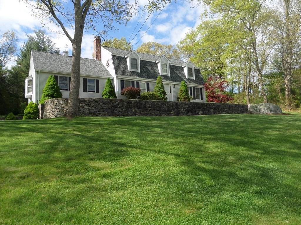 1860 Pine Hill - Photo 1