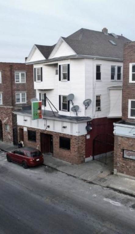 114-116A County St - Photo 1