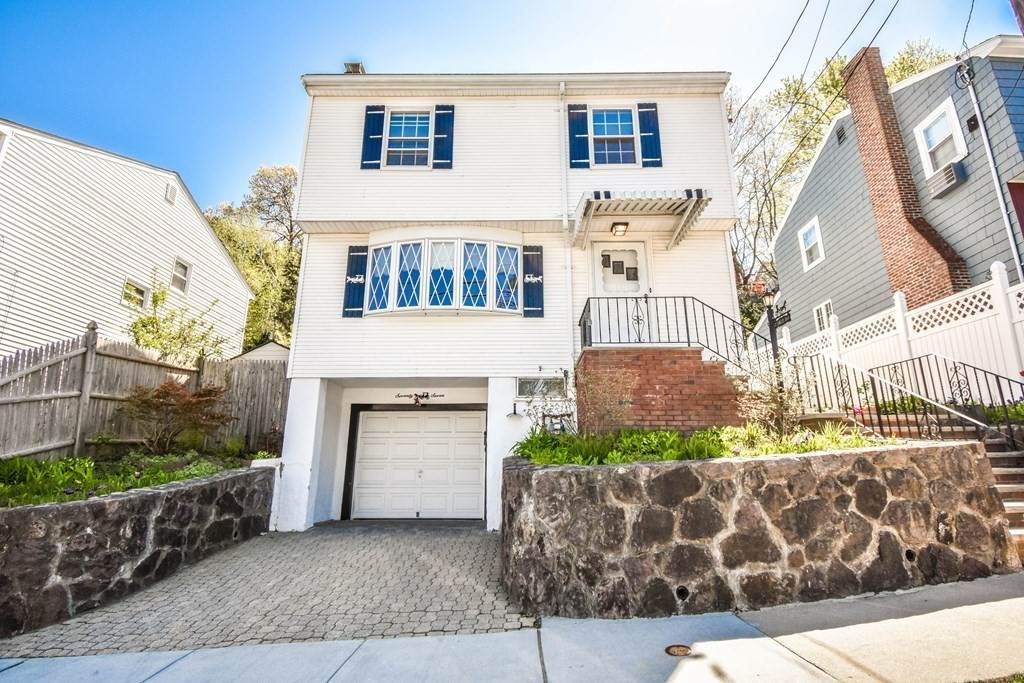 77 Langley Road - Photo 1