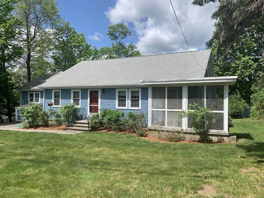 4 Charles Patten Dr - Photo 1