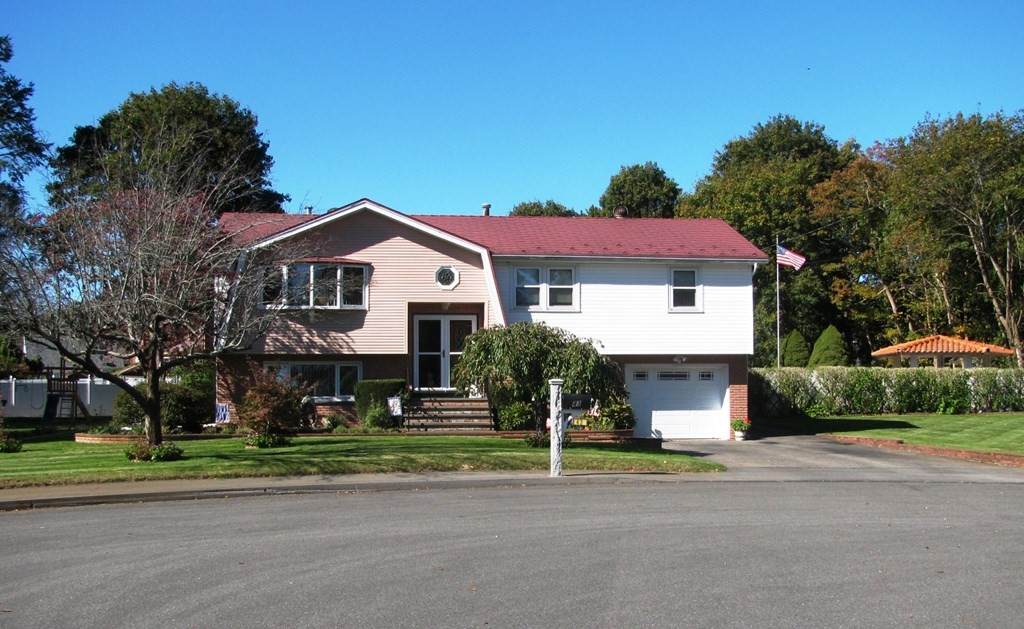 43 Kimberly Ln - Photo 1