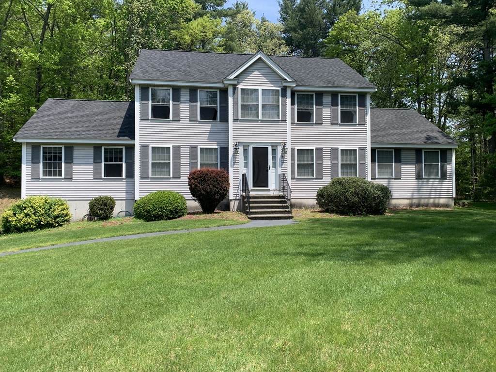 46 Woodlawn Drive - Photo 1