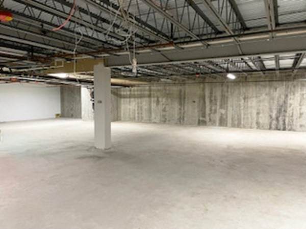 33 Bassett Lane - Photo 1