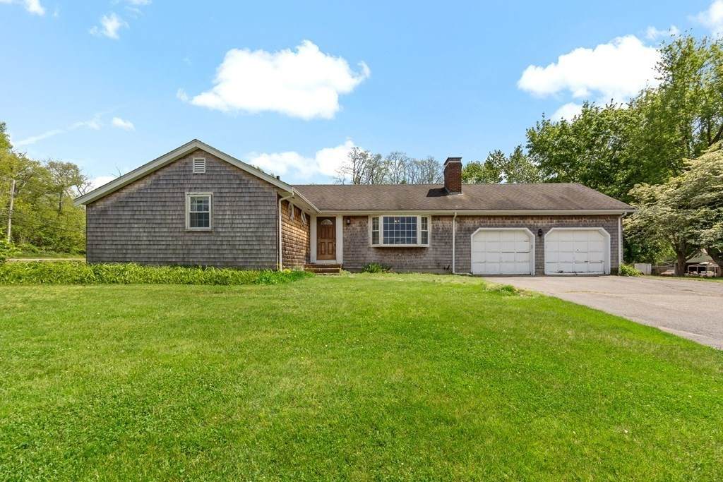 1 Parkhurst Dr - Photo 1