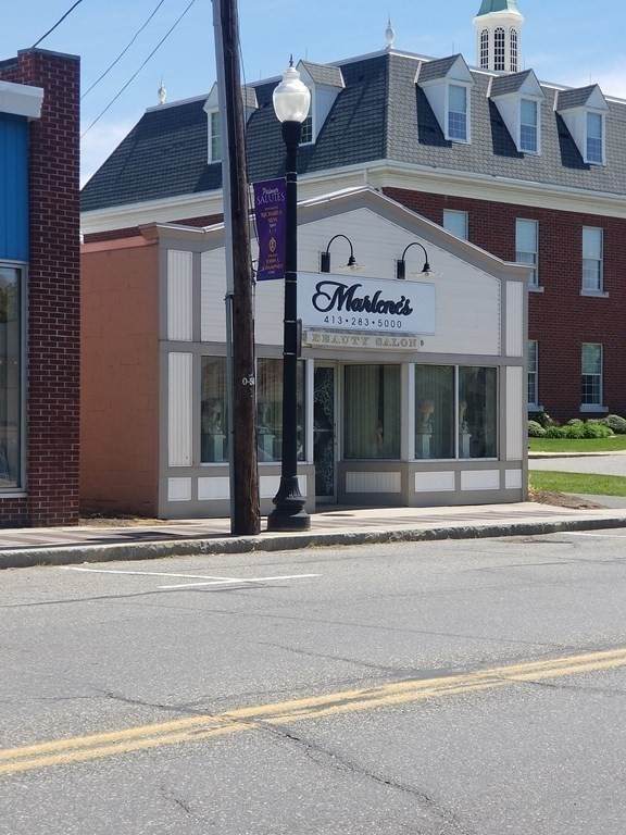 1461 N Main St - Photo 1