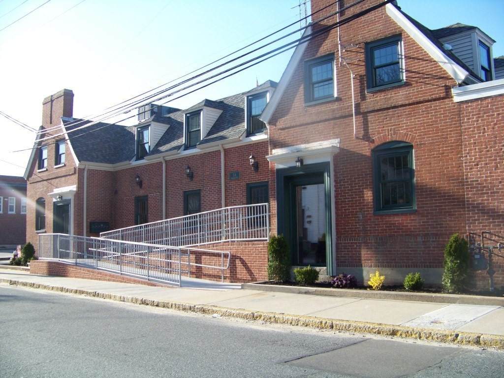 16 Mason Avenue - Photo 1