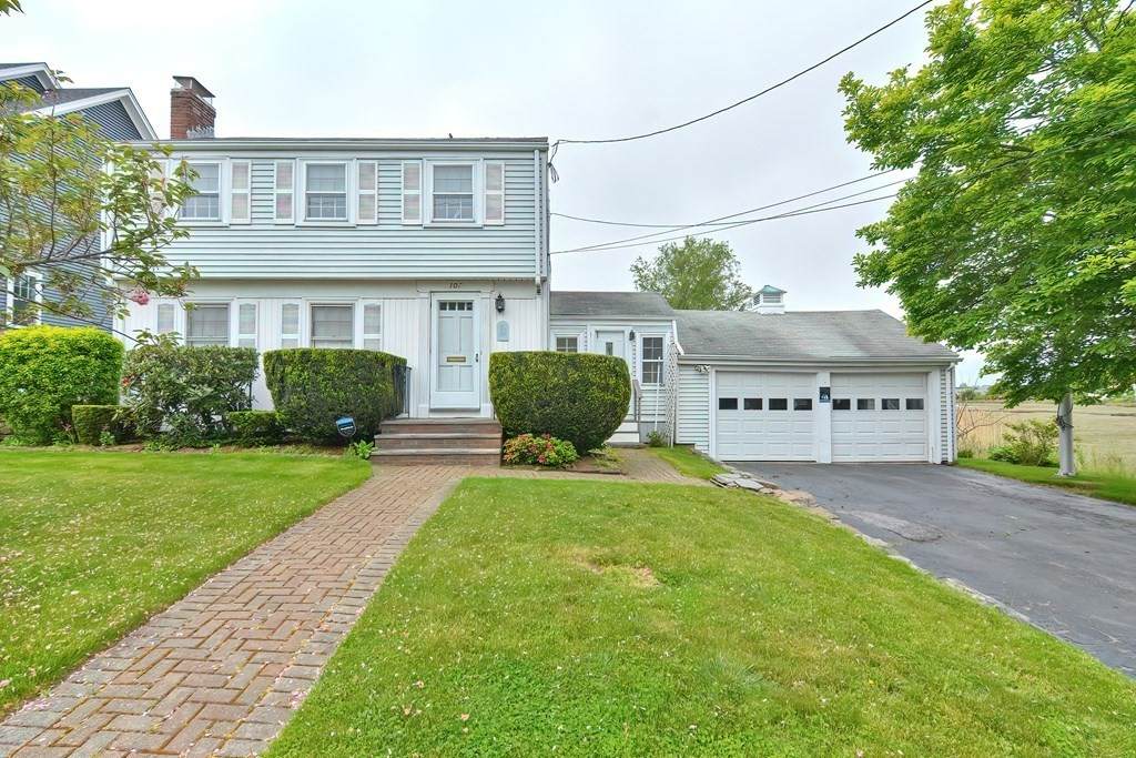 107 Essex St - Photo 1