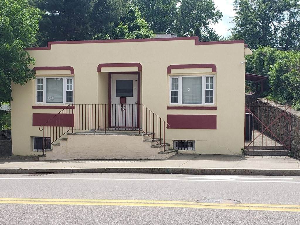 866 Waverley Street - Photo 1