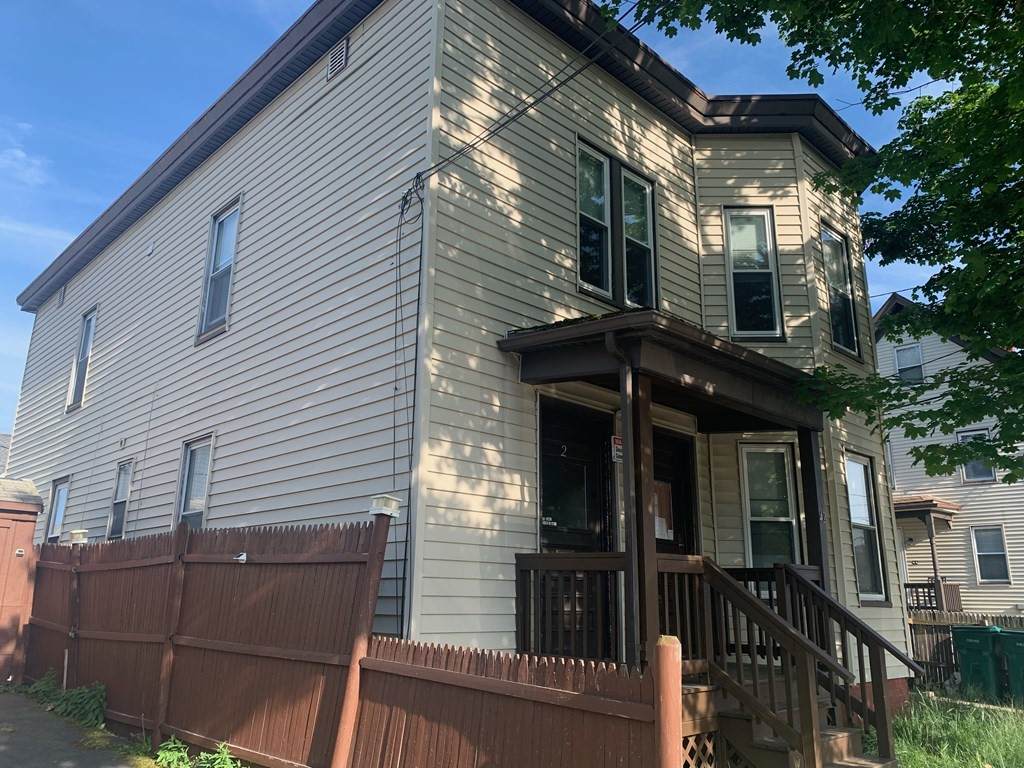42 Linden St - Photo 1