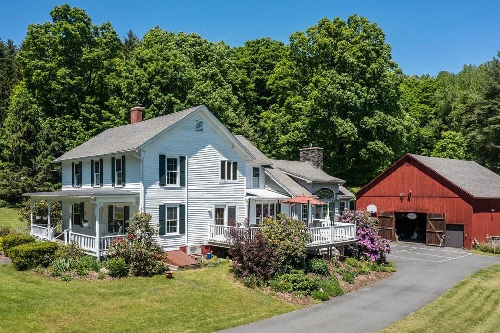 107 Hillside Rd - Photo 1