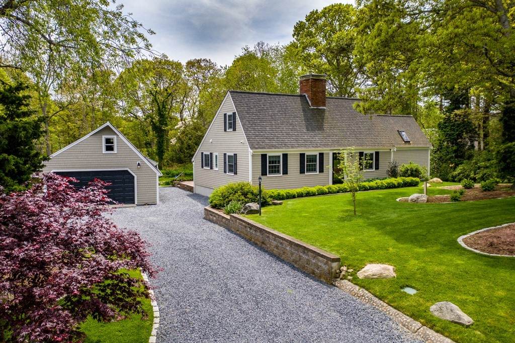 21 Midpine Road - Photo 1