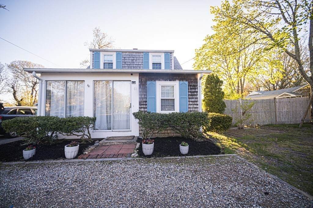 81 North Main St - Photo 1
