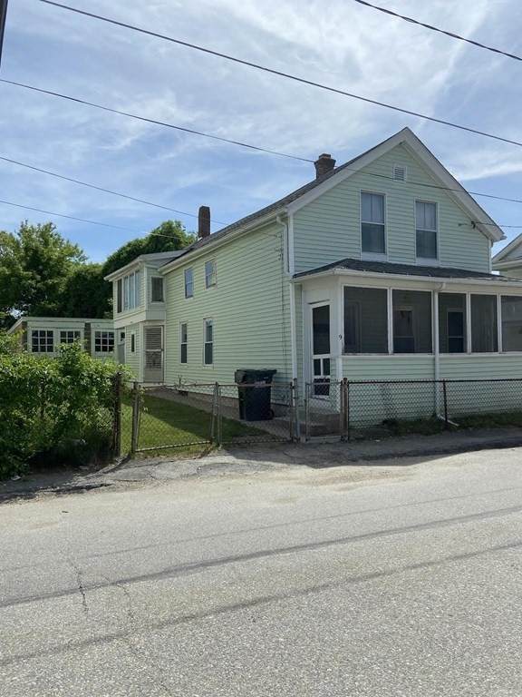 9 Wellington St - Photo 1