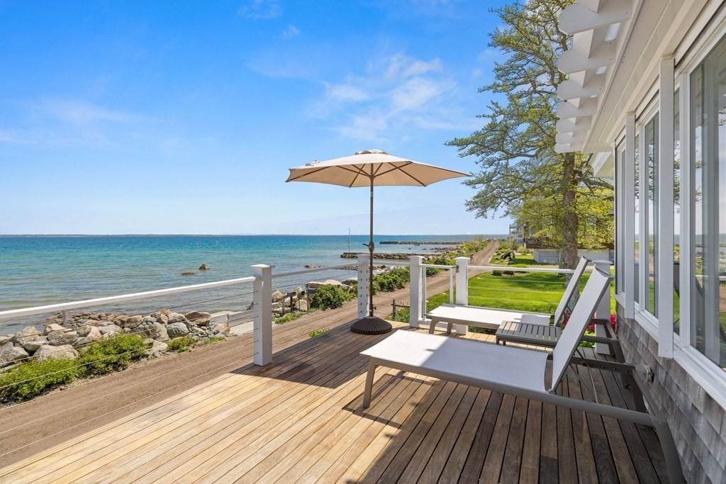 25 Bay Rd - Photo 1