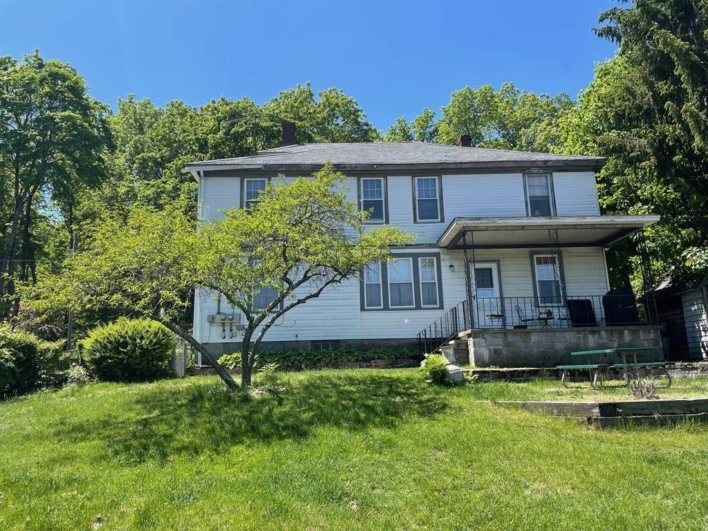 65 Wellington Ave - Photo 1