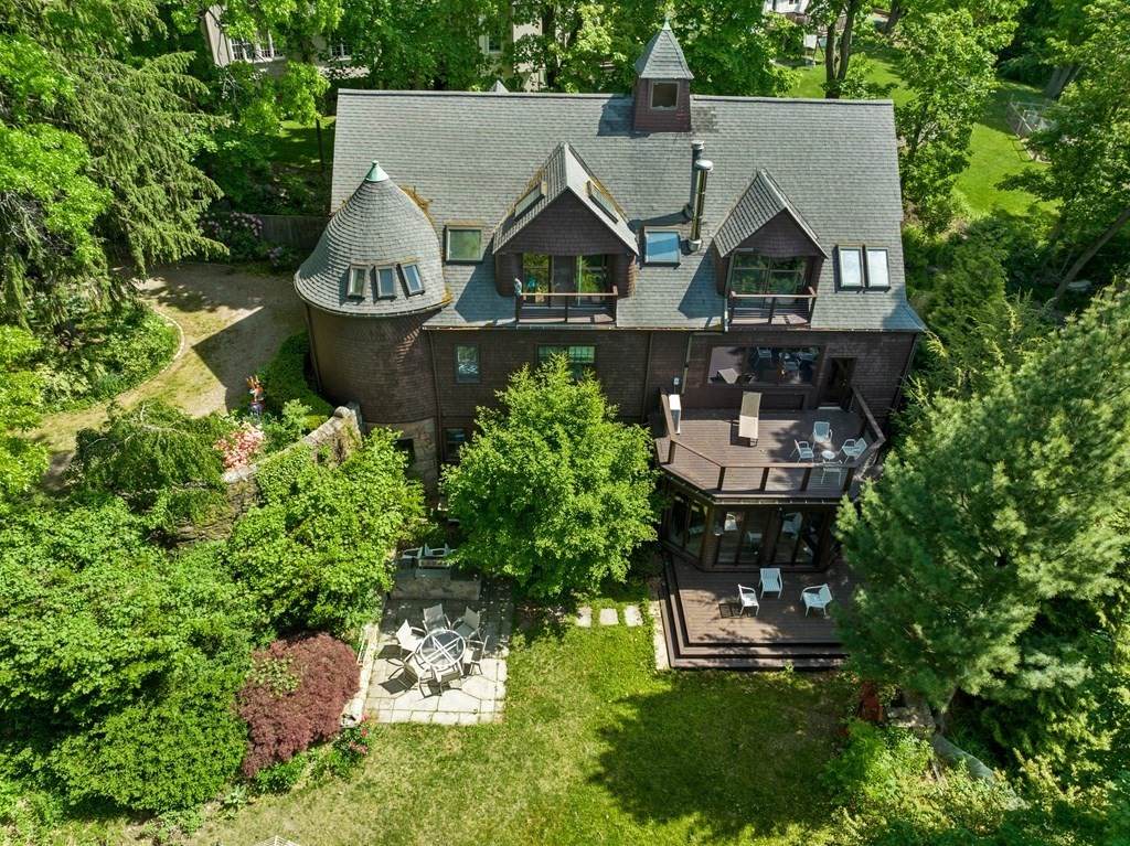 120 Rawson Rd - Photo 1