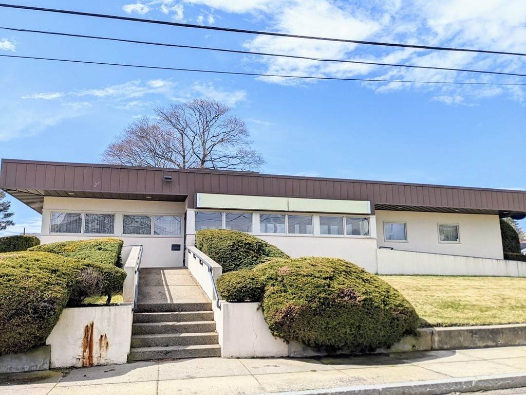 73 Reeves Street - Photo 1