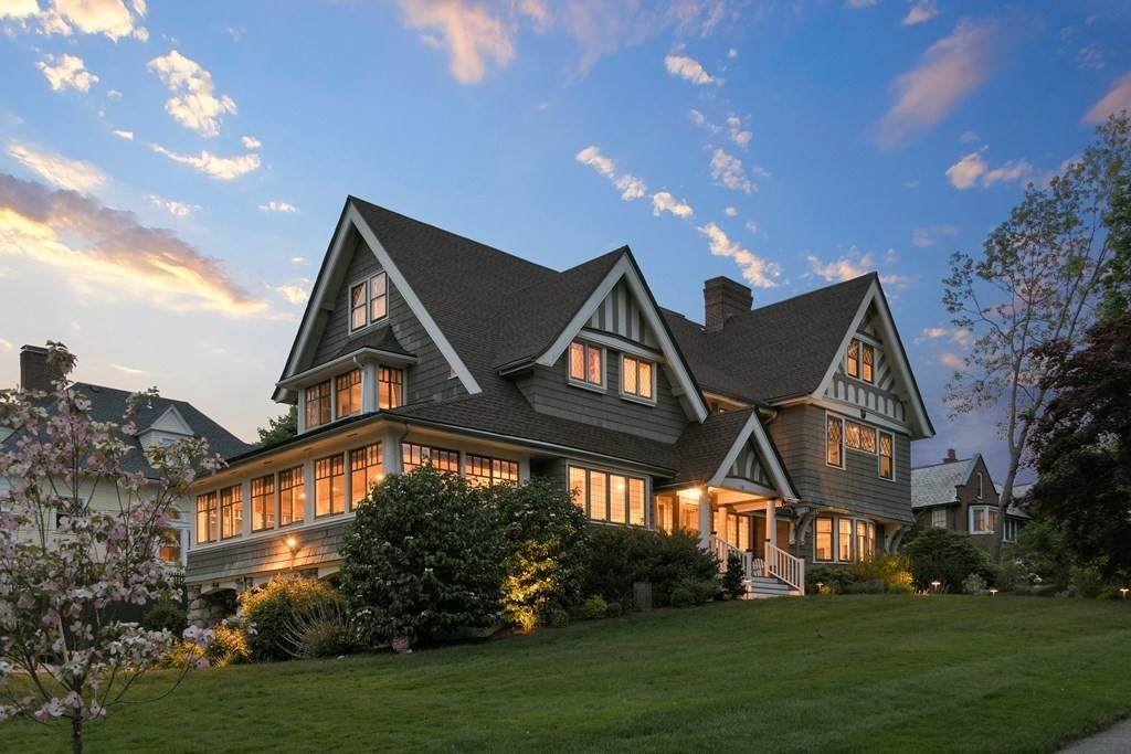 19 Burnham Rd - Photo 1