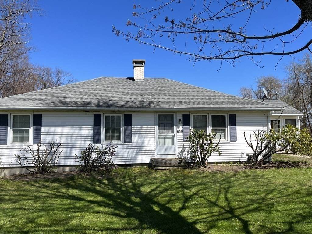 168 Southampton Road - Photo 1