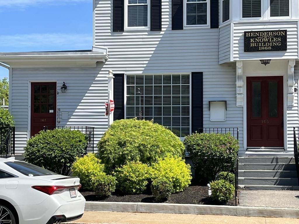 167 Main Street - Photo 1