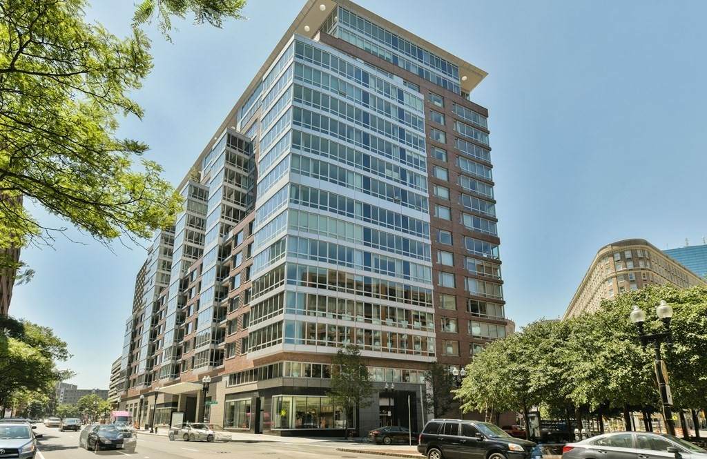 1 Charles Street - Photo 1