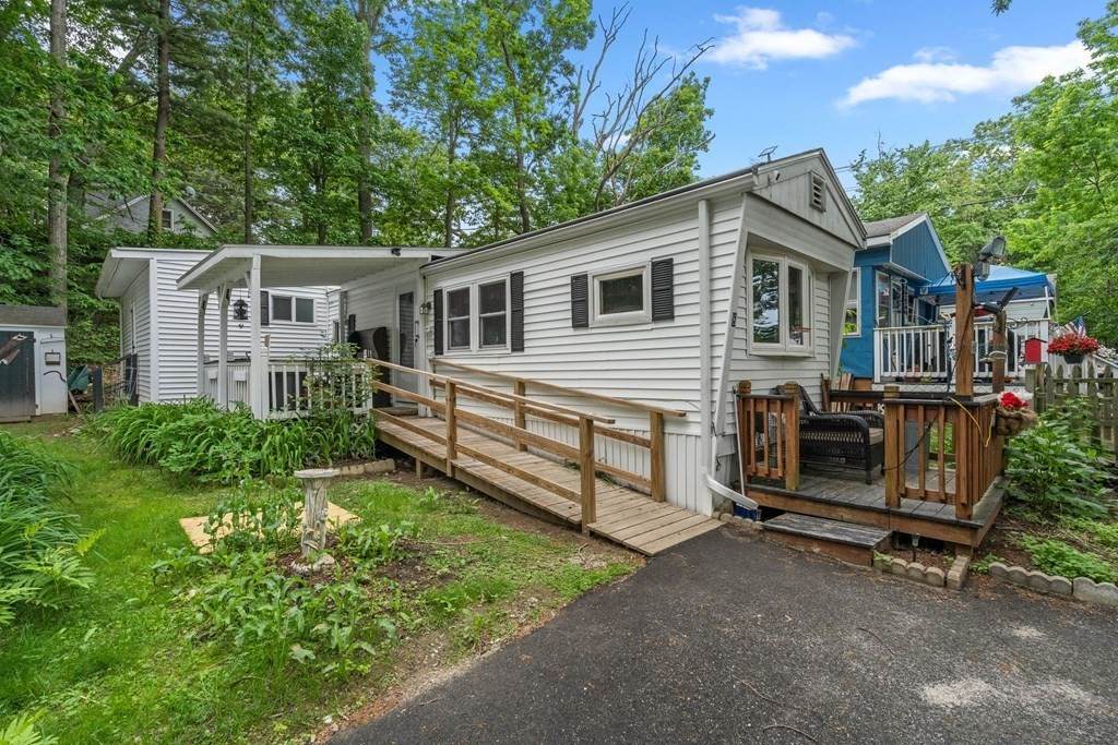 376 Worcester Road - Photo 1
