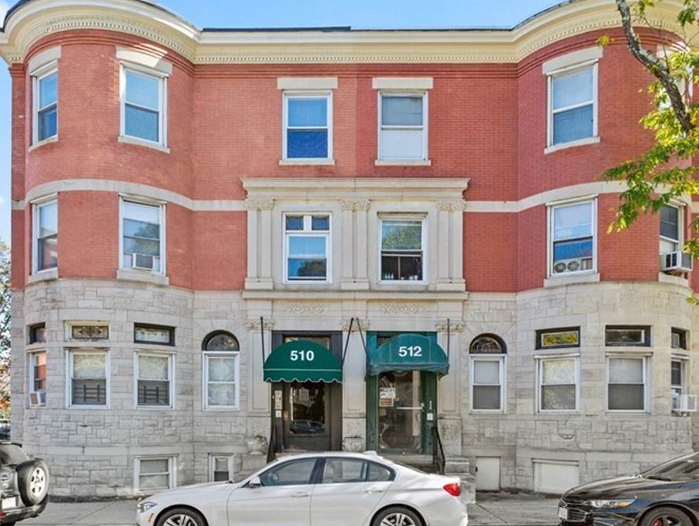 504 Talbot Avenue - Photo 1