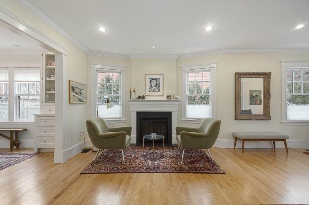 38 Ellery Street - Photo 1