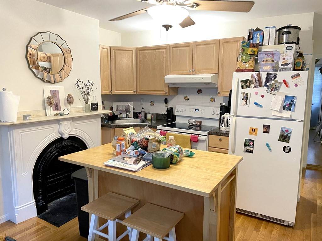 81 E Brookline St - Photo 1