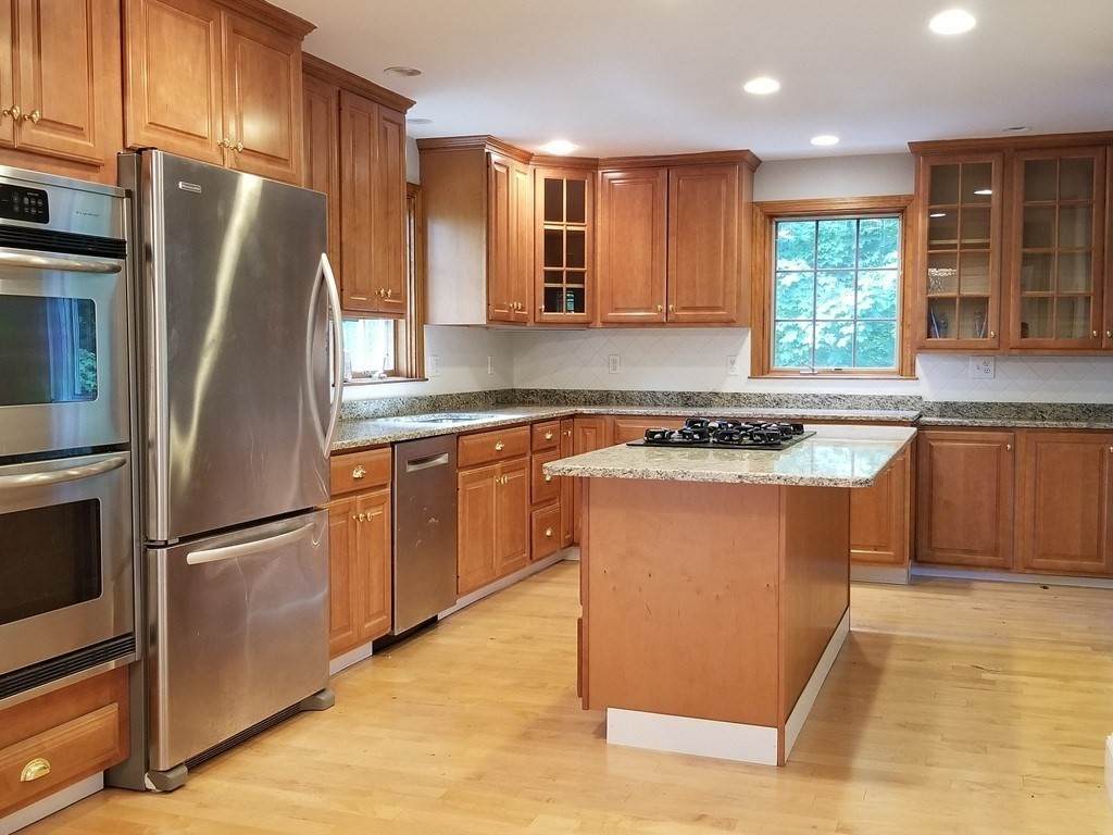 15 Dewey Ave - Photo 1