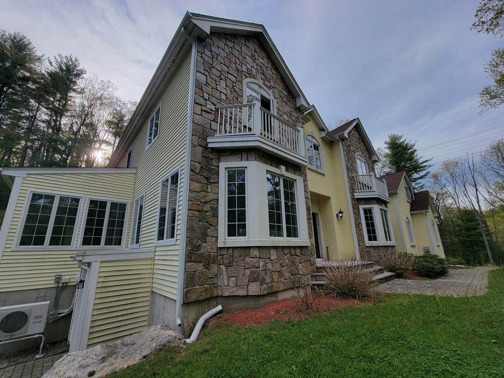 130 Norwood St - Photo 1