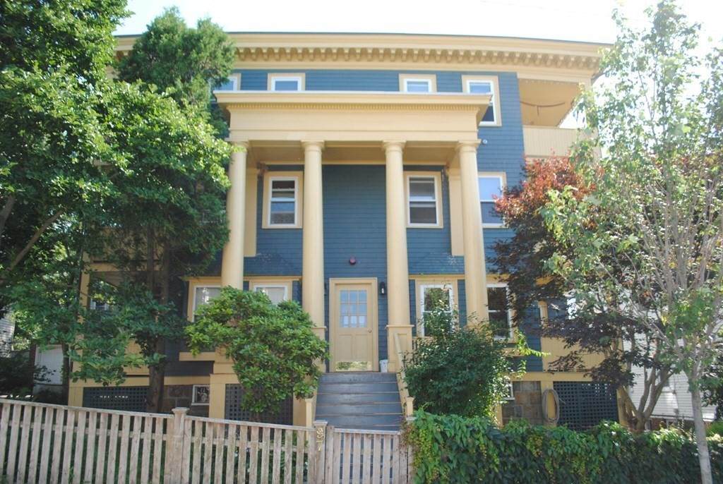 97 Montebello Rd - Photo 1