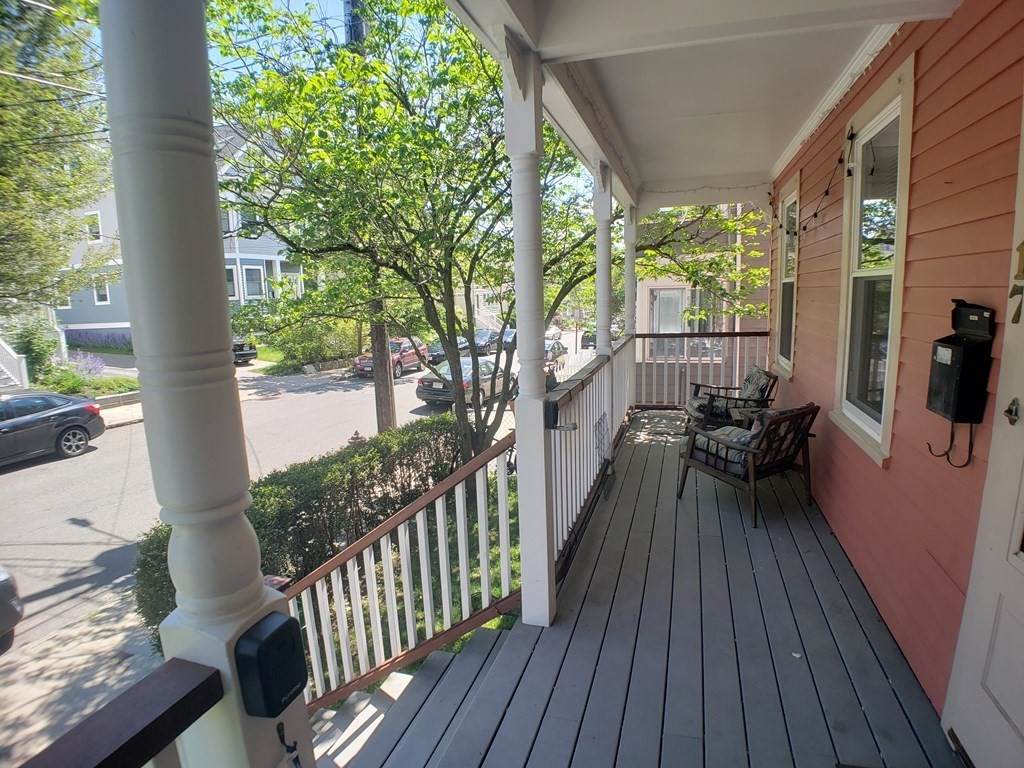 15 Garrison Ave - Photo 1