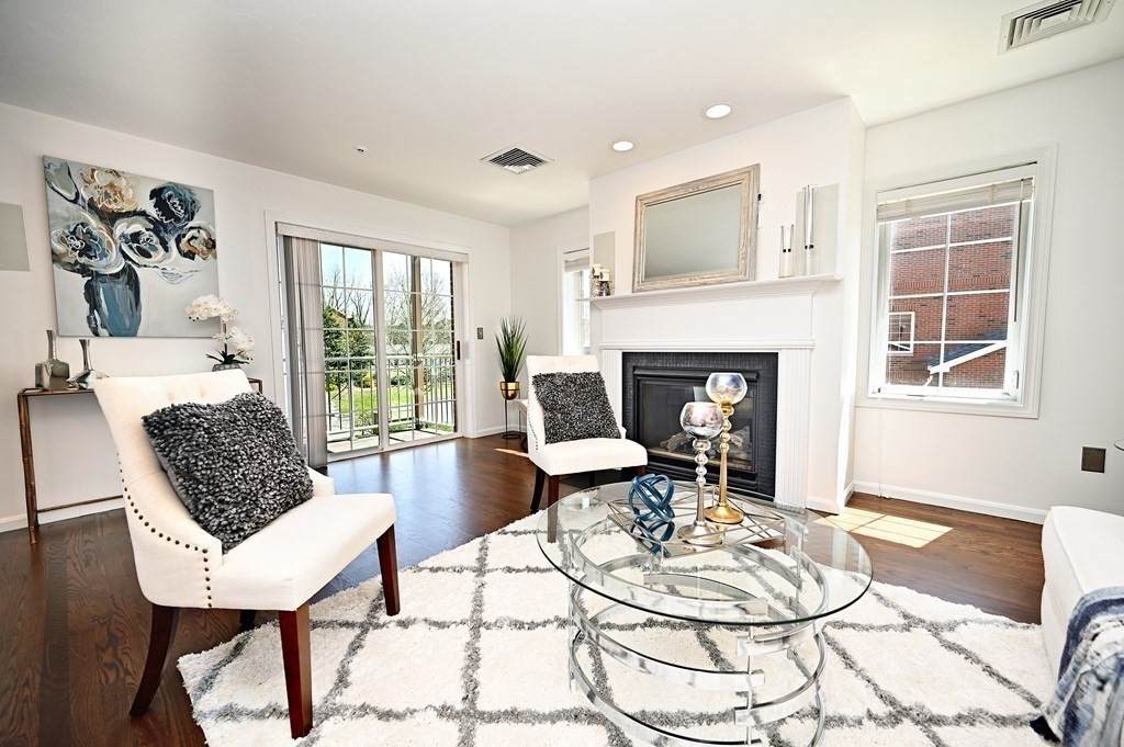 7 Conant Rd - Photo 1