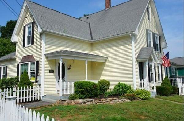 114 Village Street - Photo 1