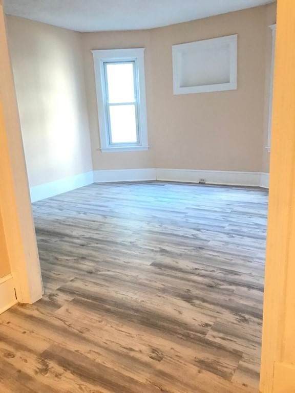 7 Courtland Rd - Photo 1